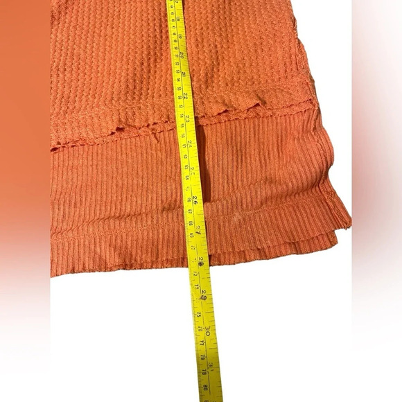 FREE PEOPLE We The Free North Shore Thermal Top Long Line Sz XS - Picture 9 of 10